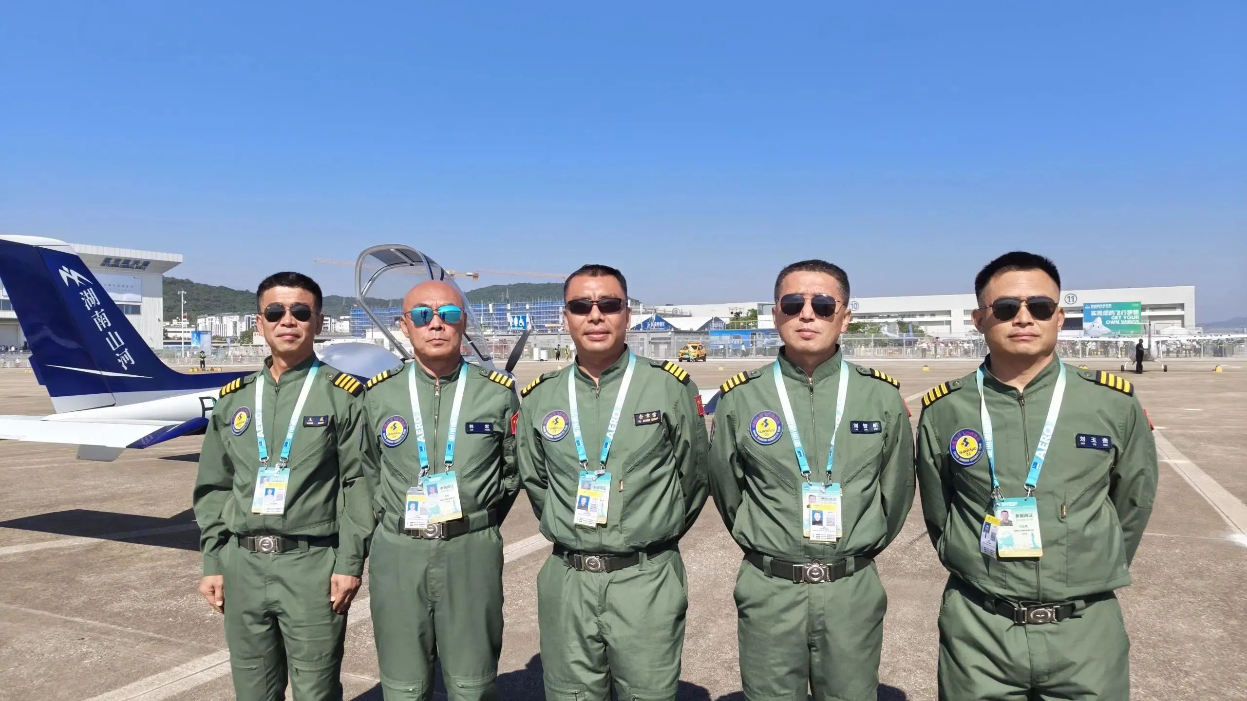 央媒聚焦！一起见证首届亚洲通用航空展上的必发风范