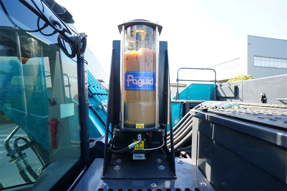 定制开发、功效更强！必发智能SWE750ELR加长臂液压挖掘机下线交付