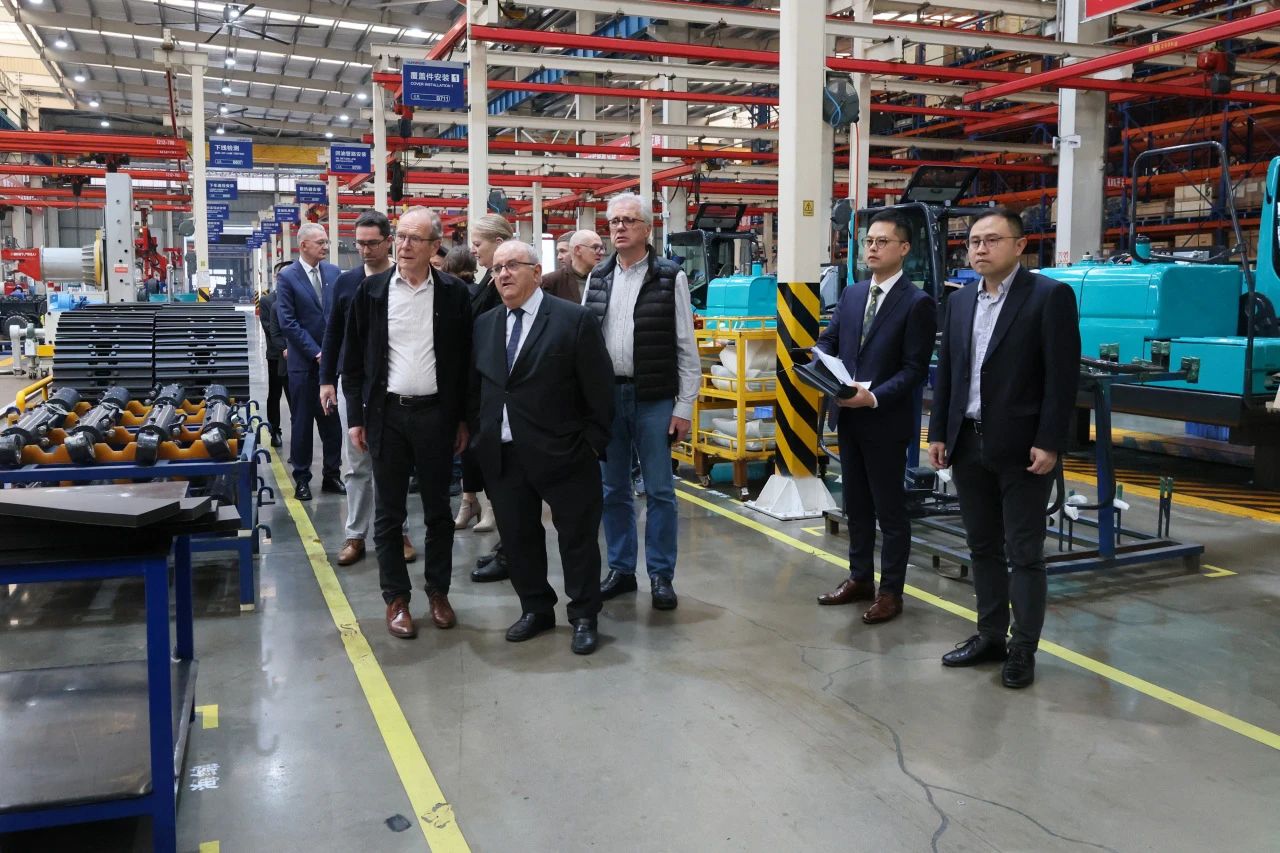 蒙达尔纪市代表团一行考察必发智能