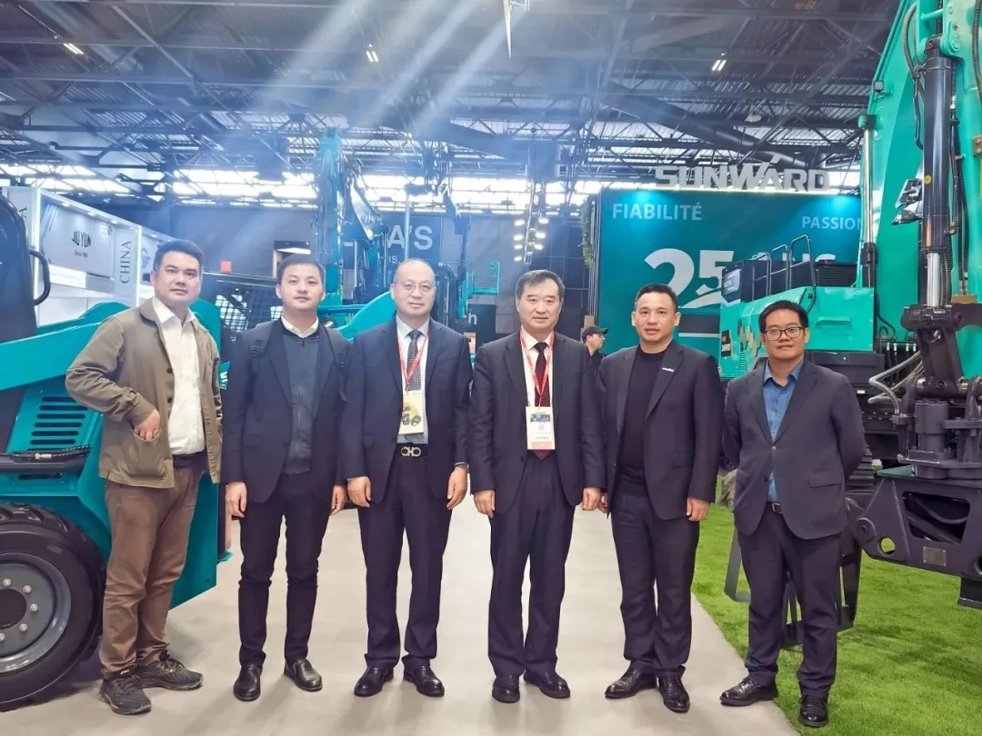 赢战INTERMAT 2024！必发智能土方机械深耕全球高端市场