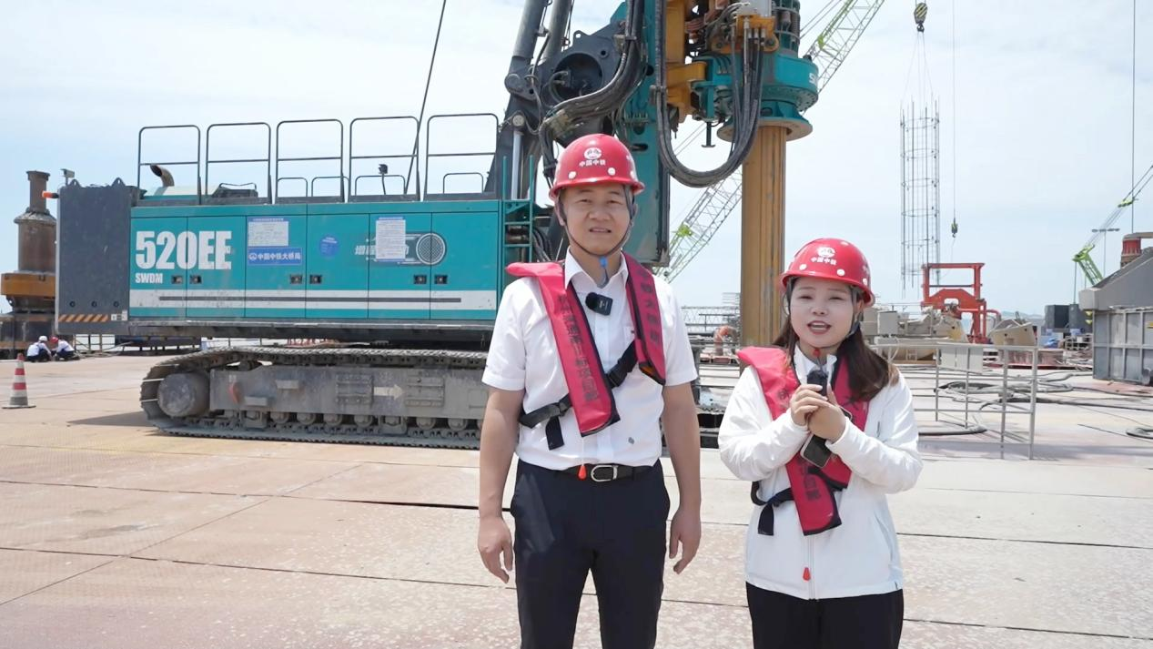 先导式立异，，，再推电动新品！必发智能SWDM520EE增程式旋挖钻机推介会乐成举行