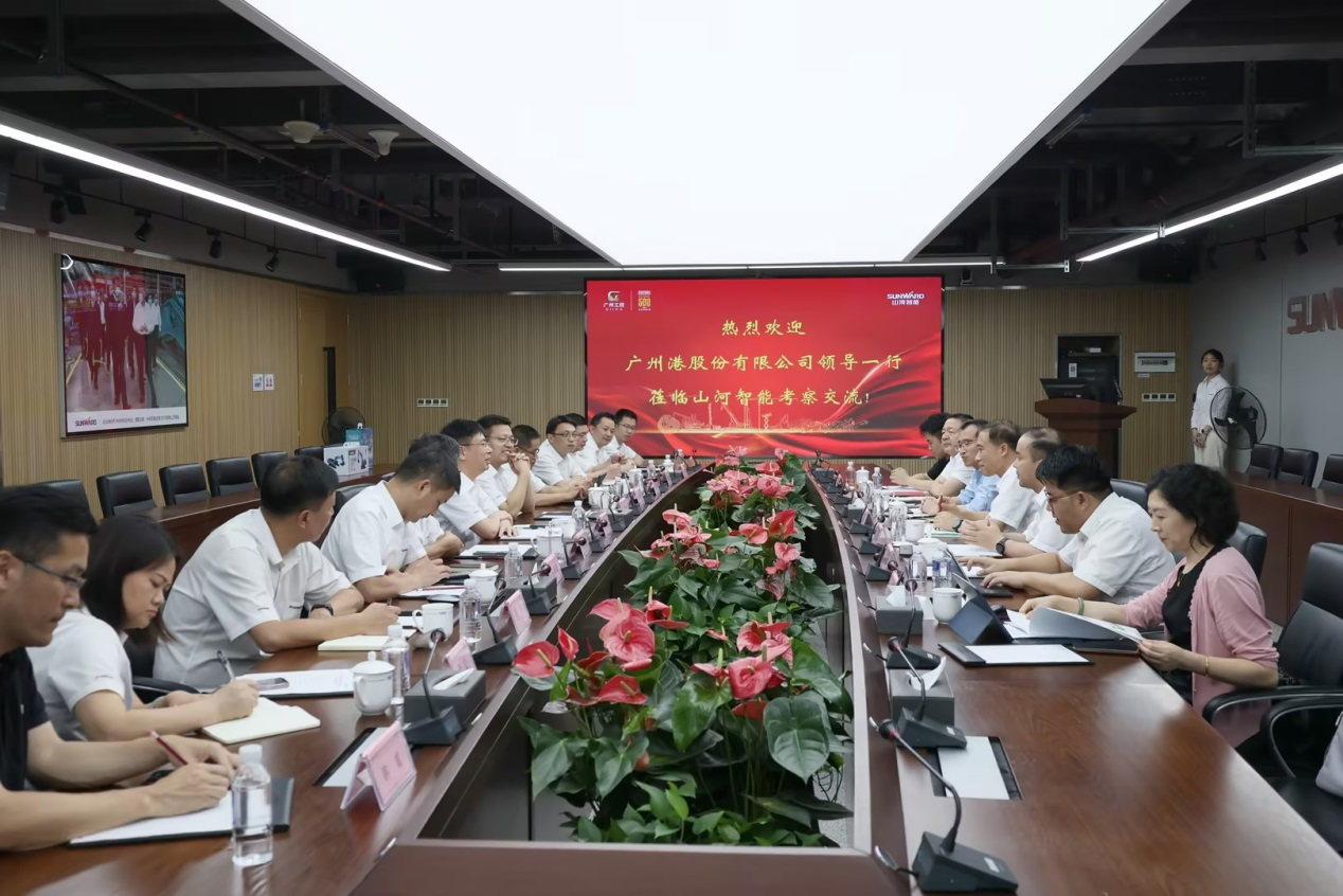 深化交流相助！广州港李明忠副总司理率队莅临必发智能考察交流！