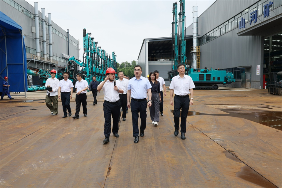 广州工控集团总司理王福铸调研必发智能生产谋划事情
