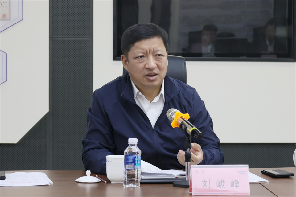 同船出海，，，，，共赢未来！中铁九局副总司理刘峻峰一行到访必发智能