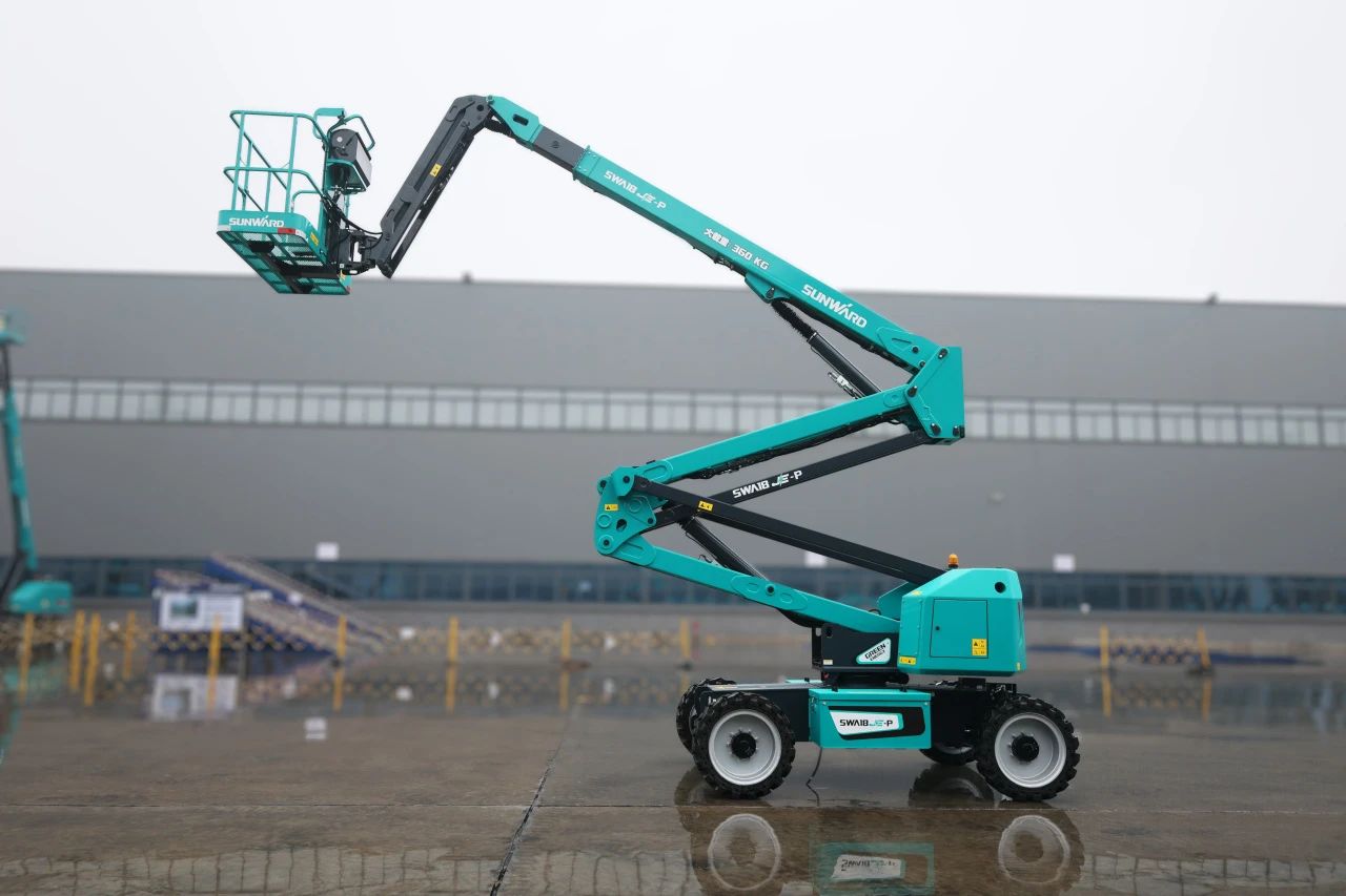 点赞！必发智能立异装备荣登CMIIC2024明星产品榜单