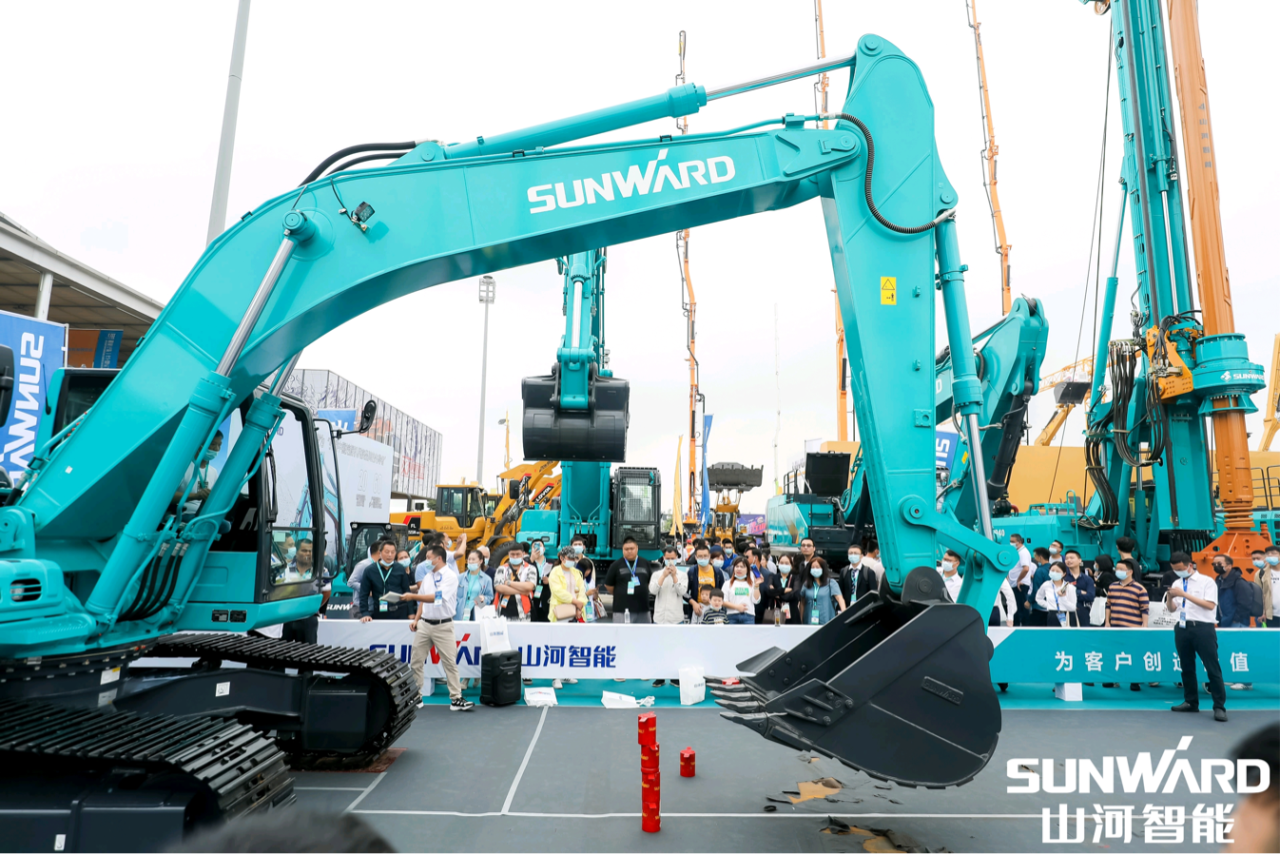 2025 CICEE | 必发智能历届长沙展高光回首！再启新篇，，，，，，，邀您共赴立异之约！