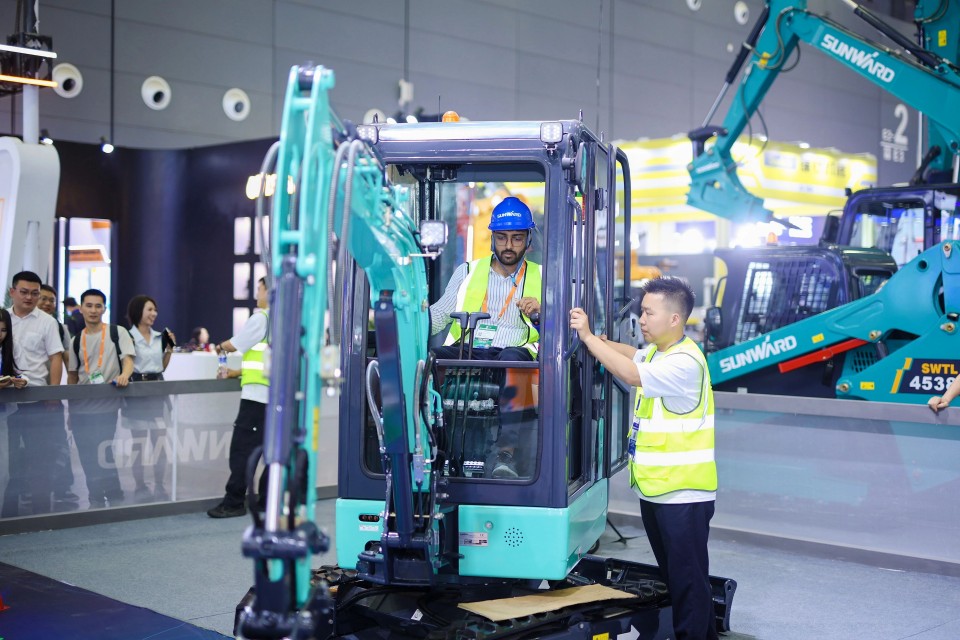 2025 CICEE | 必发智能实力闪灼2025长沙国际工程机械展