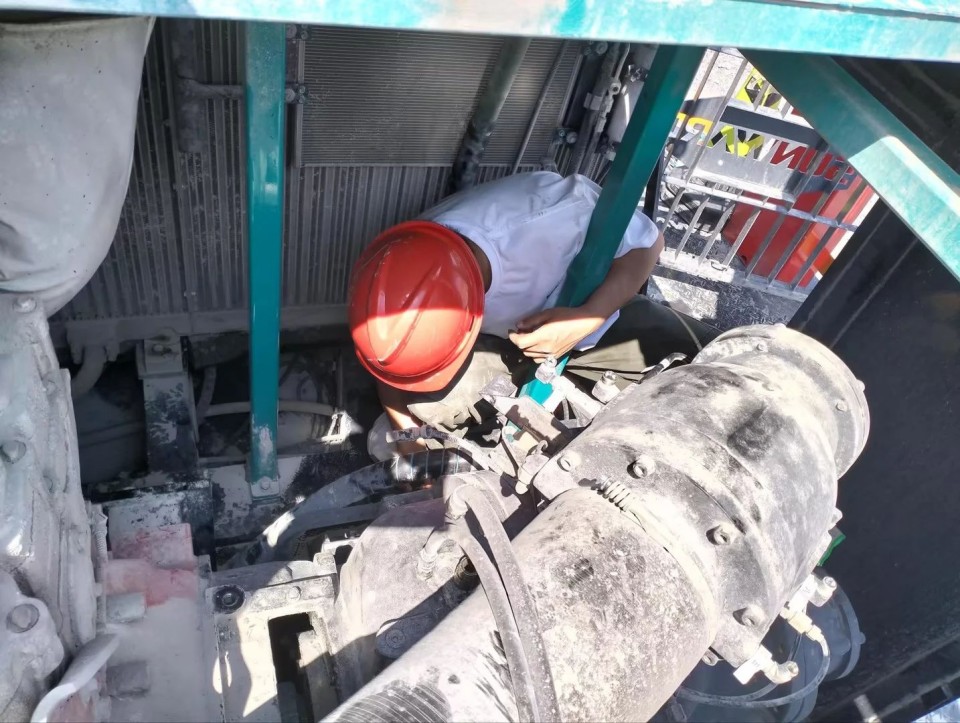 跨越必发万里 智启效劳新程——必发矿岩“效劳万里行”活动走进海螺水泥