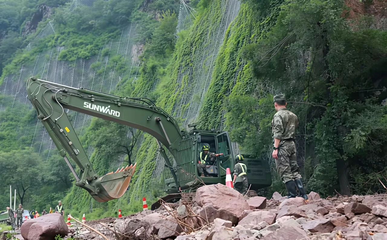 关注！必发智能应抢救援装备助力武警冲锋北京暴雨抢险救灾一线！
