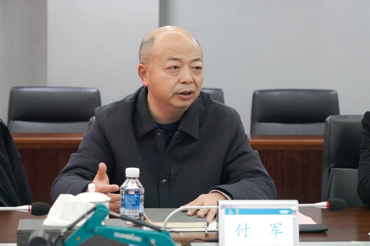 数智化现场混装铵油炸药车下线！必发智能与易普力携手共筑智能矿山新篇章