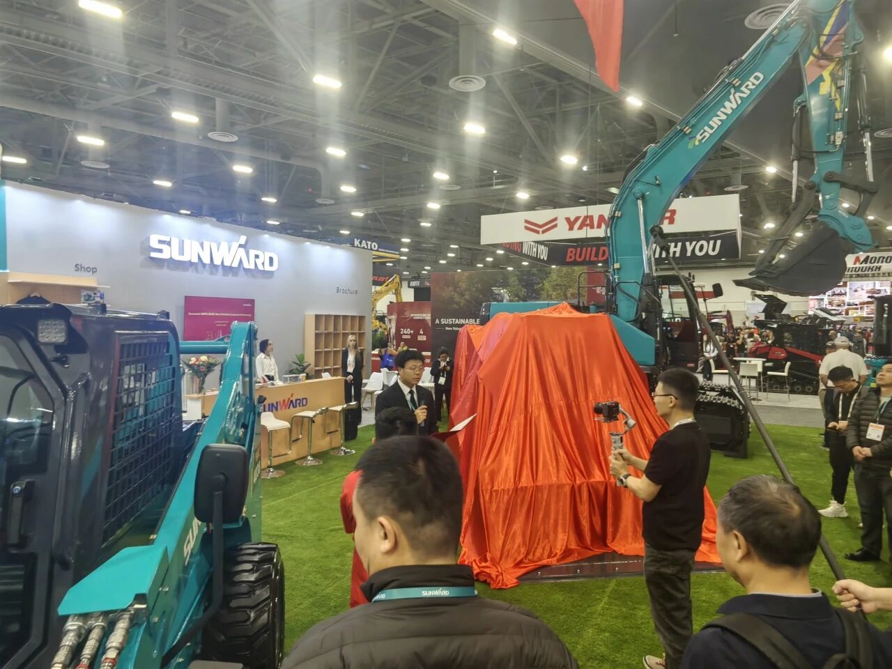 必发智能闪灼2026美国拉展，，，新品首发引关注